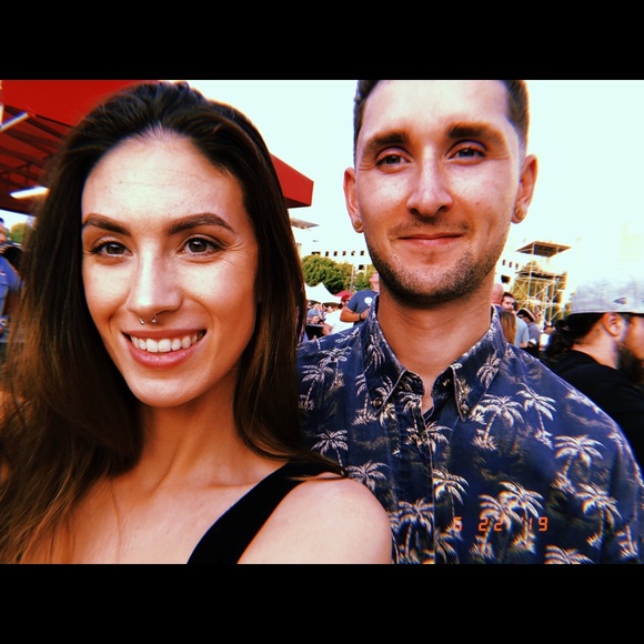 Meet your Posher, Rachel👽 - Picture 6 of 7